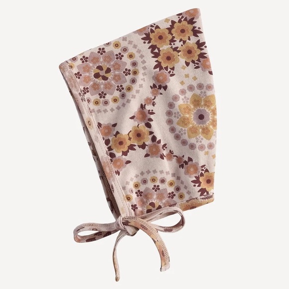 kate quinn Accessories Kate Quinn Baby Elf Hat 7s Floral Wallpaper